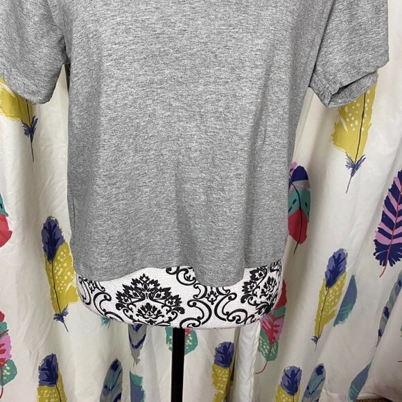 Love Streak Pride Rainbow embroidery Heart Patch short sleeve t-shirt - Picture 5 of 9